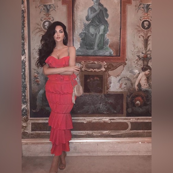 Comino Couture red dress, as seen on Natalie Halcro and Olivia Pierson UK 8/US 4 - Picture 1 of 2